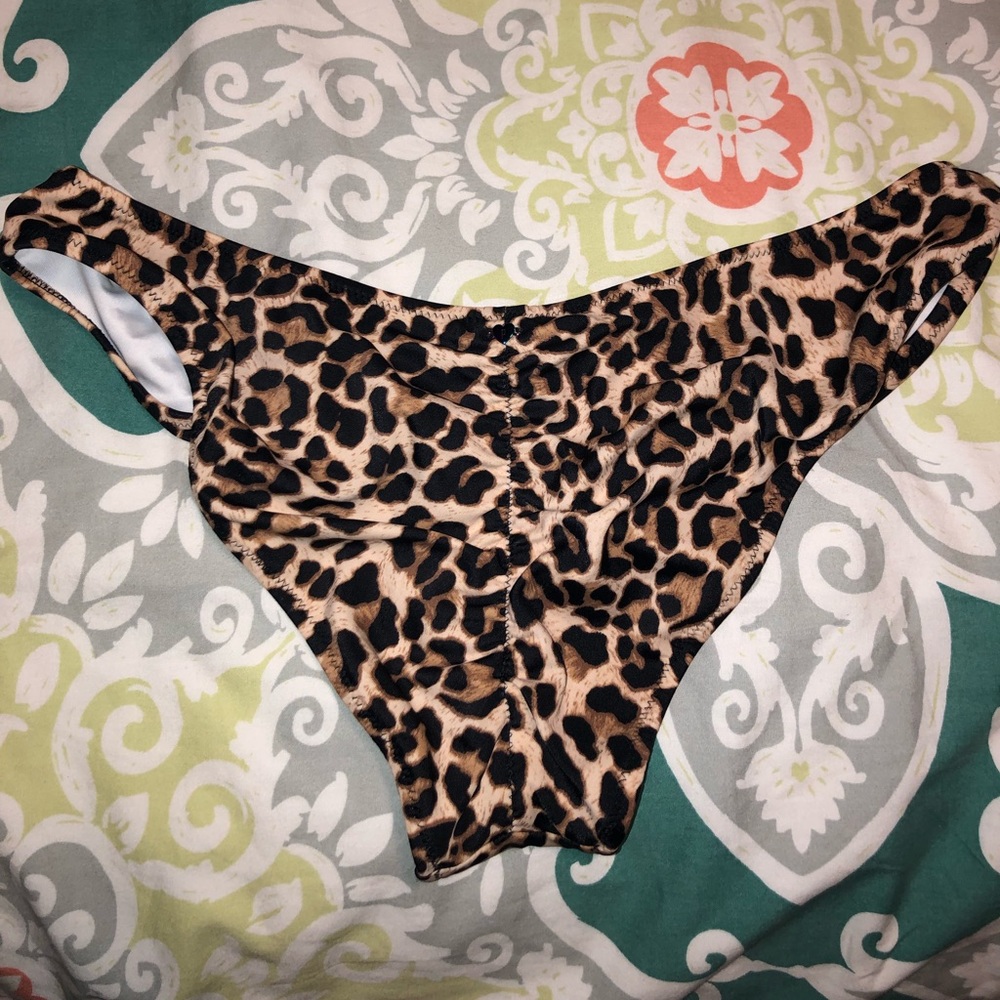 Victoria’s Secret PINK bikini bottoms